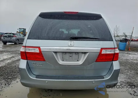 2007 Honda Odyssey Touring z USA, uszkodzony, nr VIN 5FNRL38807B052783